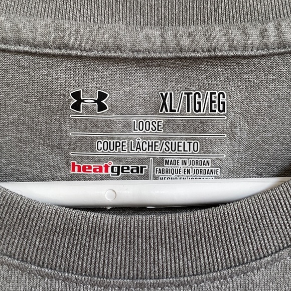 Under Armour t-shirt - Picture 3 of 3